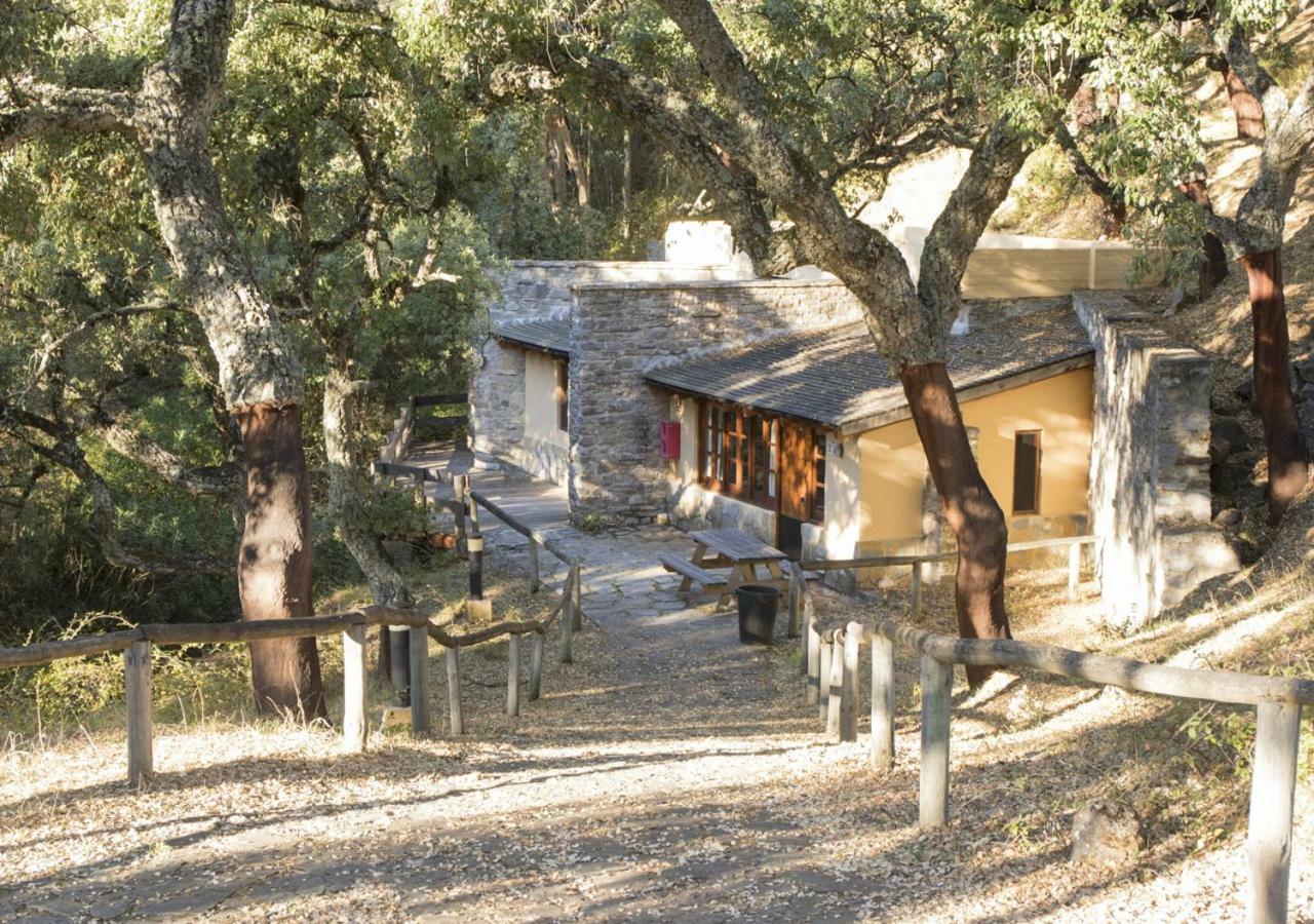 Albergue Inturjoven Cortes De La Frontera Exterior foto